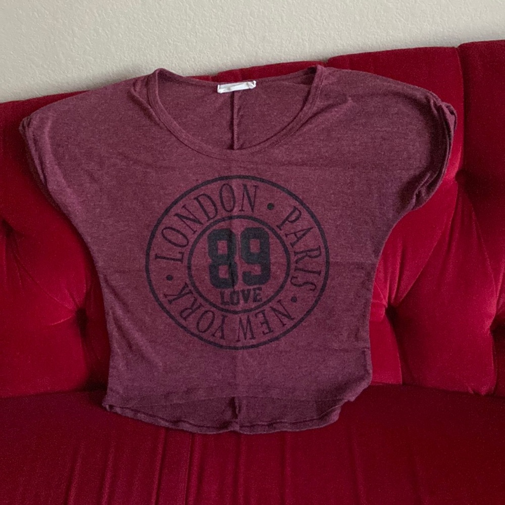 Women’s Top Size M